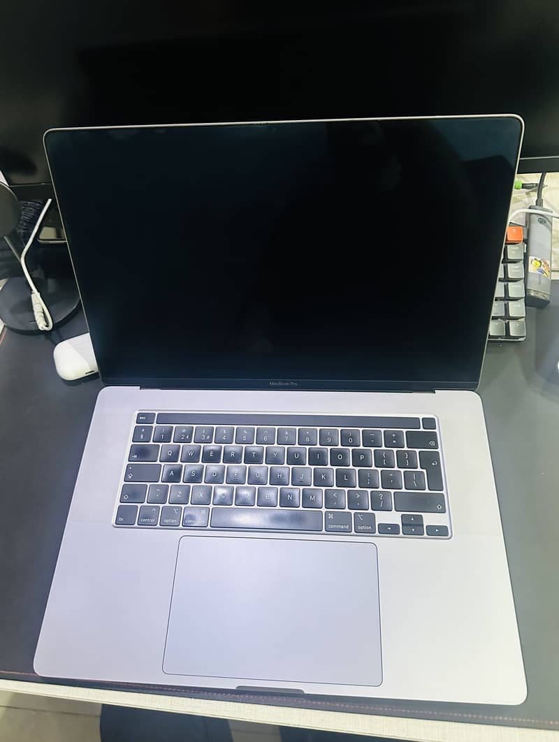 MacBook Pro 16-inch 2019 | Intel i9 | 64GB RAM | 1TB SSD

                                                            alt=