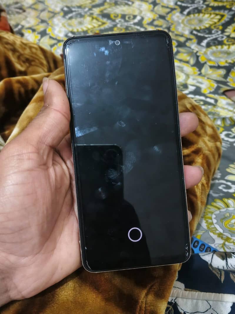 Redmi note 13 8+8/256 Hy no open no repair black color mein hai

                                                            alt=