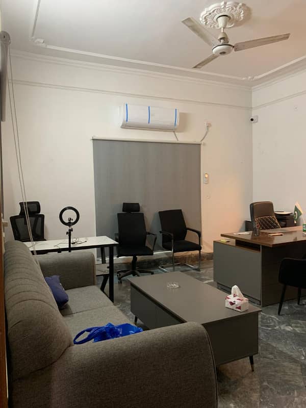 1 KANAL GROUND FLOOR PORTION FOR RENT IN PIA HOUSING SOCIETY NEAR PIA MAIN BOULEVARD . ONLY FOR SALIENT OFFICE. ALL FACILITIES AVAILABLE. ORIGINAL PICS.

                                                            alt=