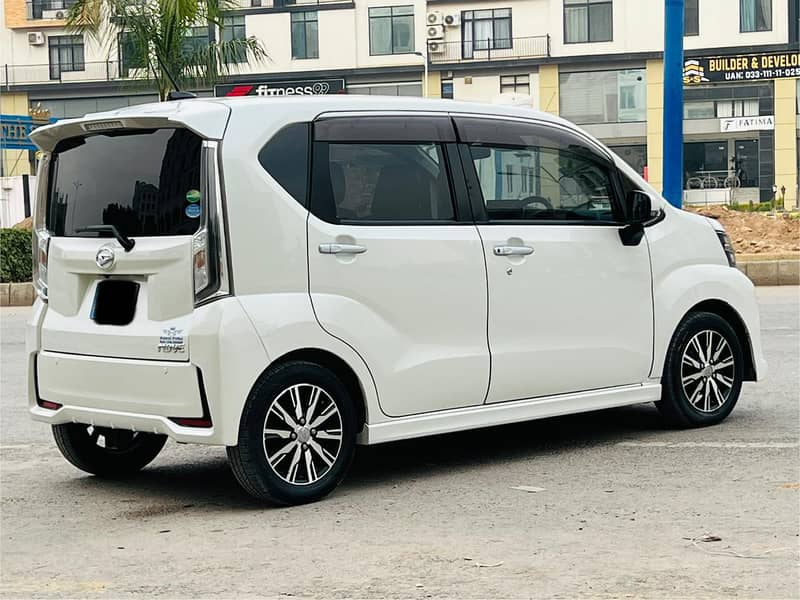 Daihatsu Move 2020

                                                            alt=