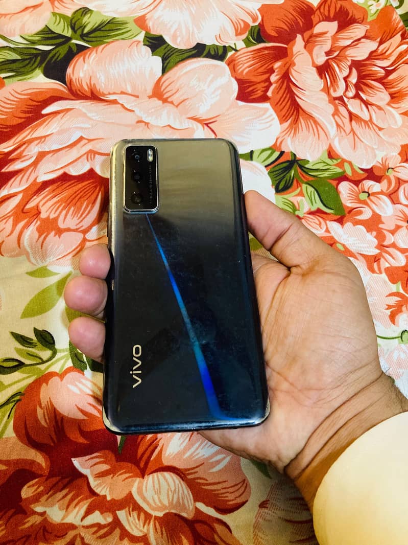 Vivo v20 se 8/128 PTA Approved

                                                            alt=