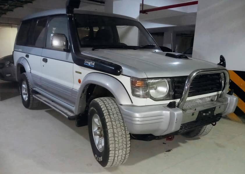 Mitsubishi Pajero 1994  BTR/Surf/Prado/vigo

                                                            alt=