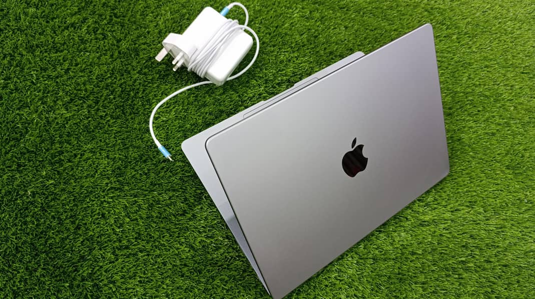 Apple Macbook Pro 2021, 14 inch, M1 Pro, 16GB RAM, 512GB SSD

                                                            alt=