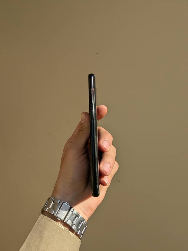 non active

                                                            alt=