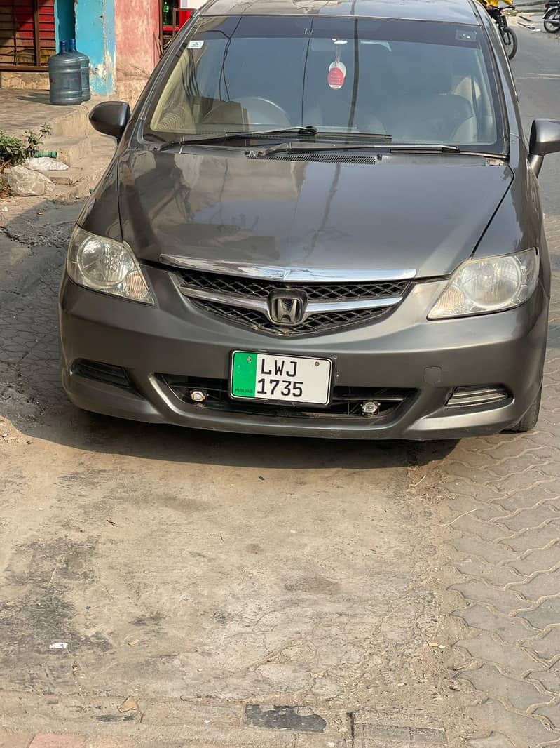 Honda city Urgently for sale

                                                            alt=