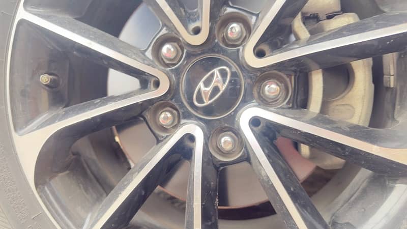 Hyundai Elantra 2022

                                                            alt=