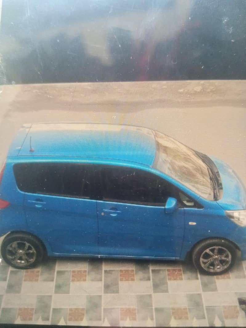 nissan Dayz Highway Star 2015

                                                            alt=