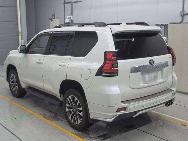 TOYOTA LAND CRUISER PRADO TXL 2.8

                                                            alt=