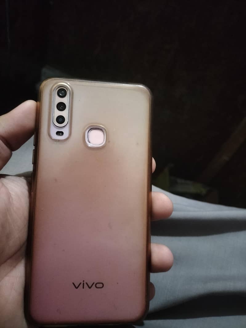 vivo Y17

                                                            alt=