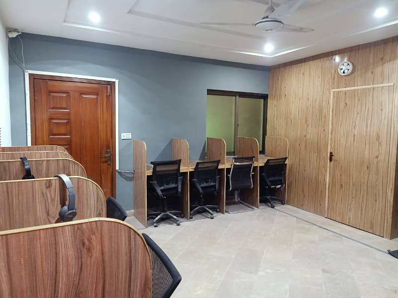 VIP FURNISHED OFFICES FOR RENT

                                                            alt=
