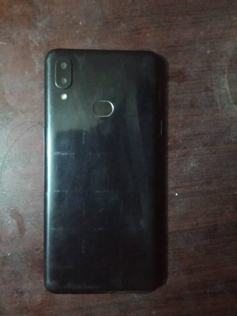 Samsung A10s

                                                            alt=