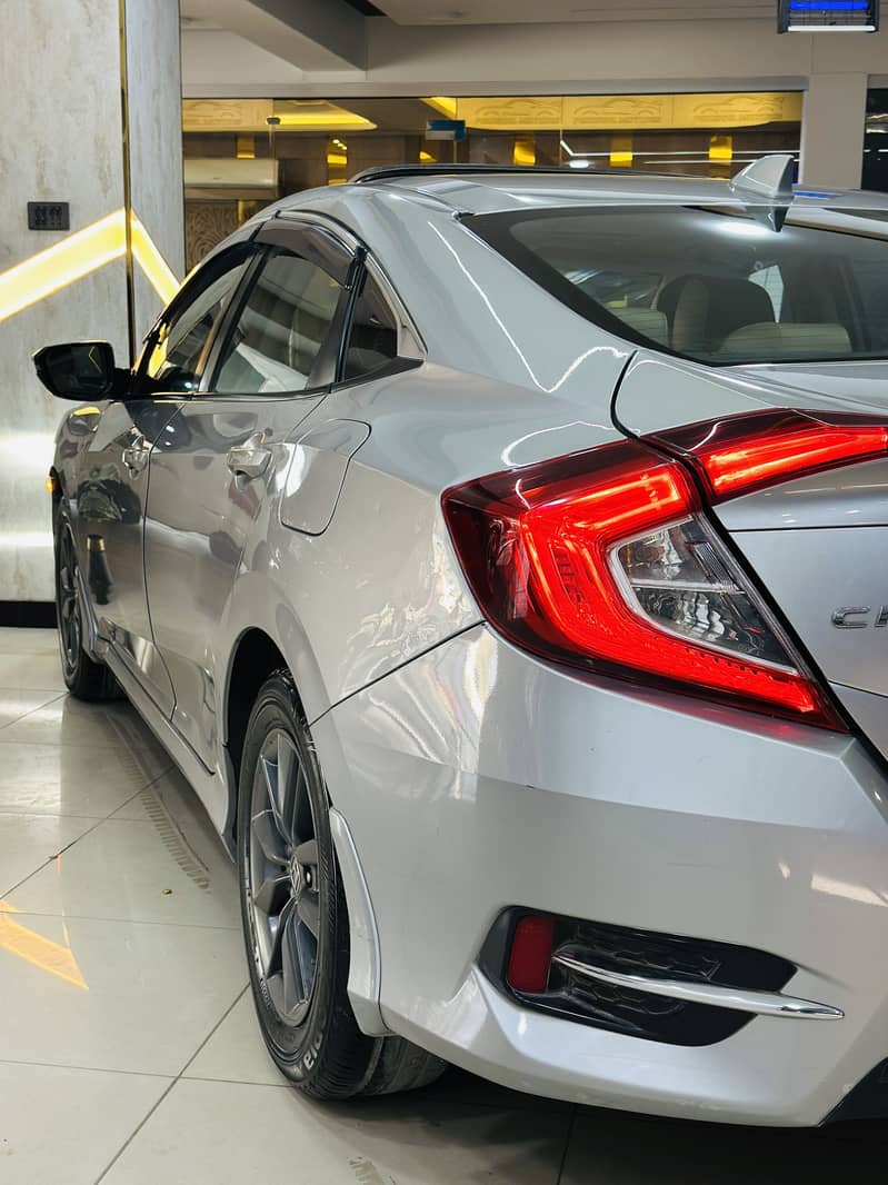 Honda Civic 2020 CVT Oriel

                                                            alt=