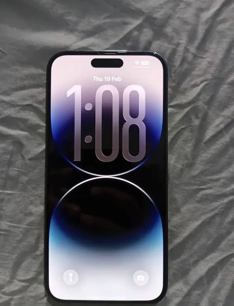 IPHONE 14 pro max 256 10/10 condition

                                                            alt=