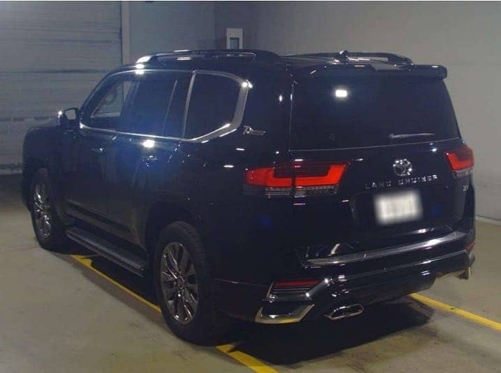 Toyota Land Cruiser ZX Gasoline 3.5L

                                                            alt=