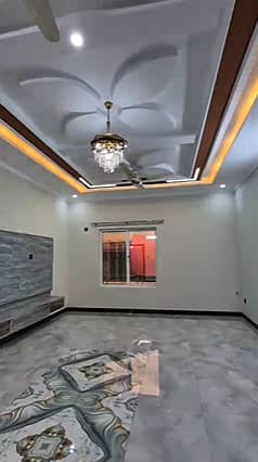 I-8 Upper portion for rent (60x90)

                                                            alt=