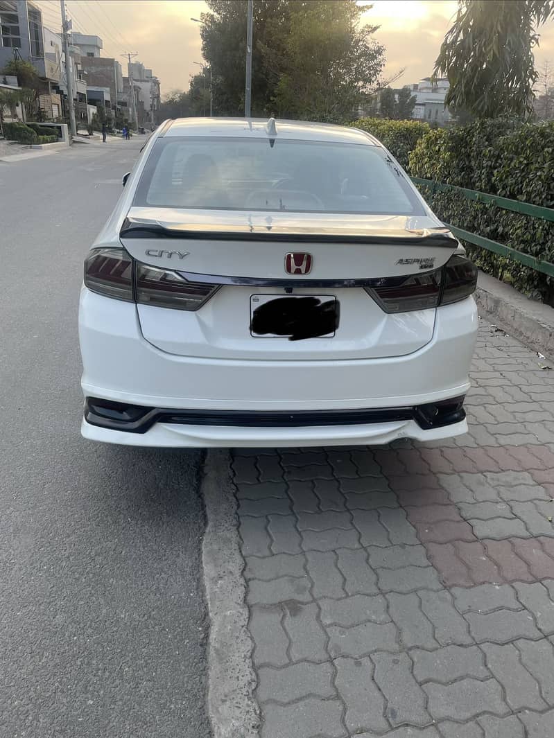 Honda city 1.5 Aspire 2023

                                                            alt=