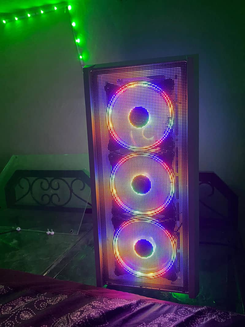 gaming pc

                                                            alt=