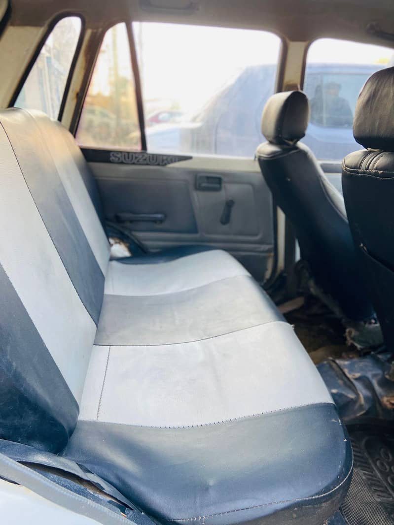 Suzuki mehran vx cng petrol

                                                            alt=