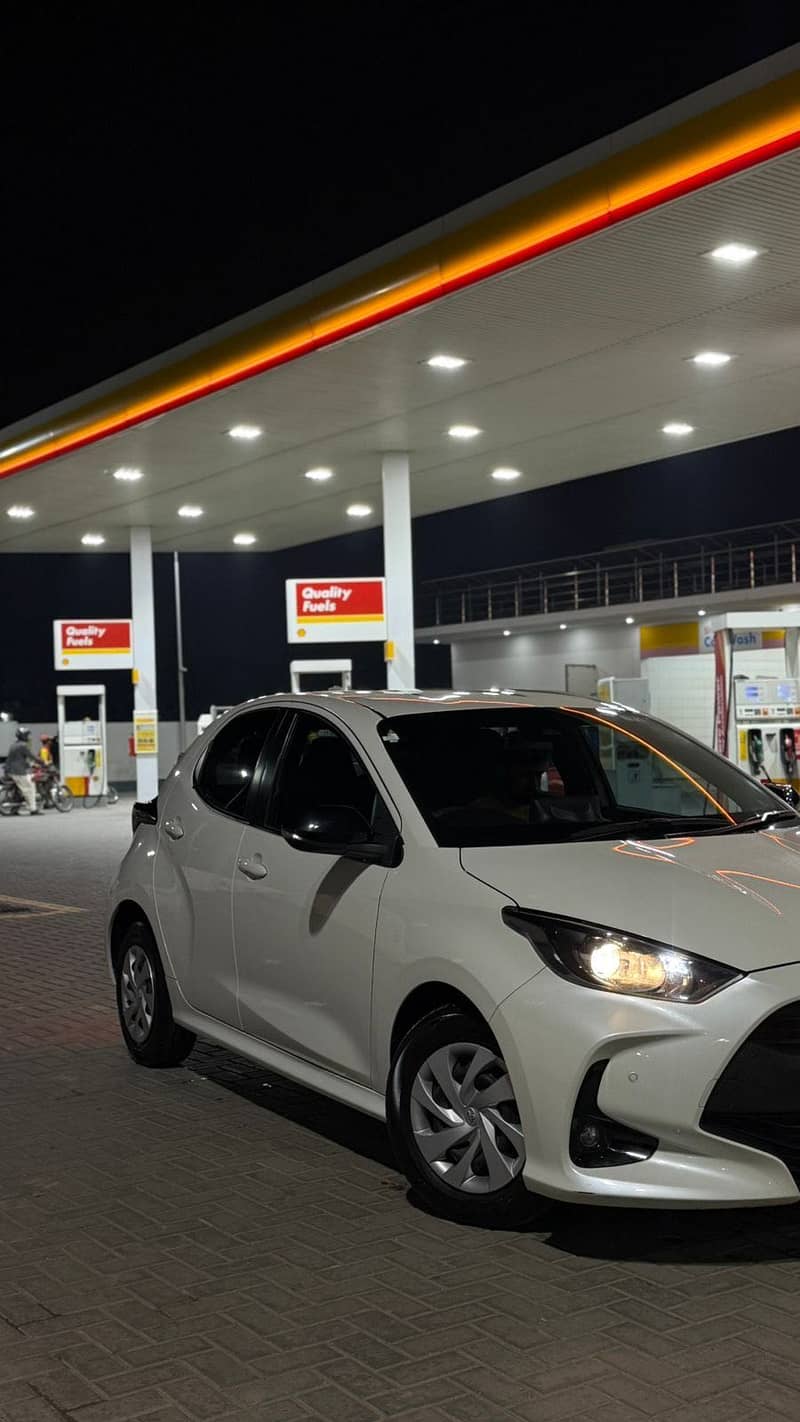 Toyota Yaris Hatchback

                                                            alt=