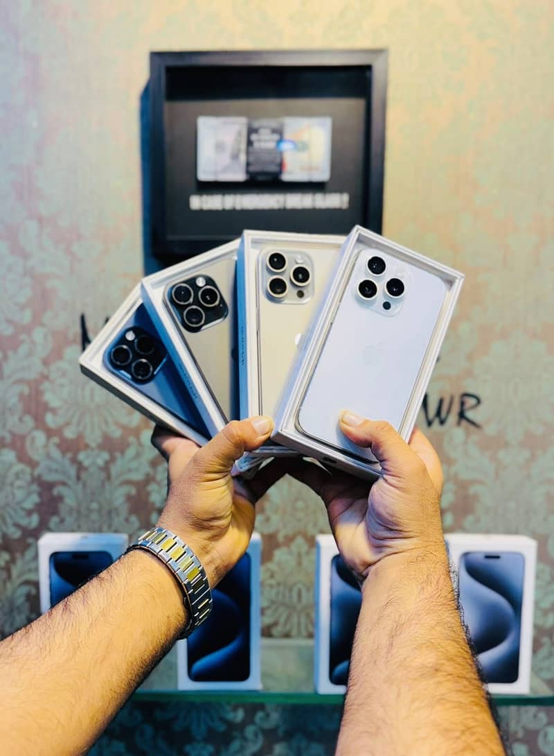 iPhone 15 pro 128GB Non PTA Canadian model

                                                            alt=