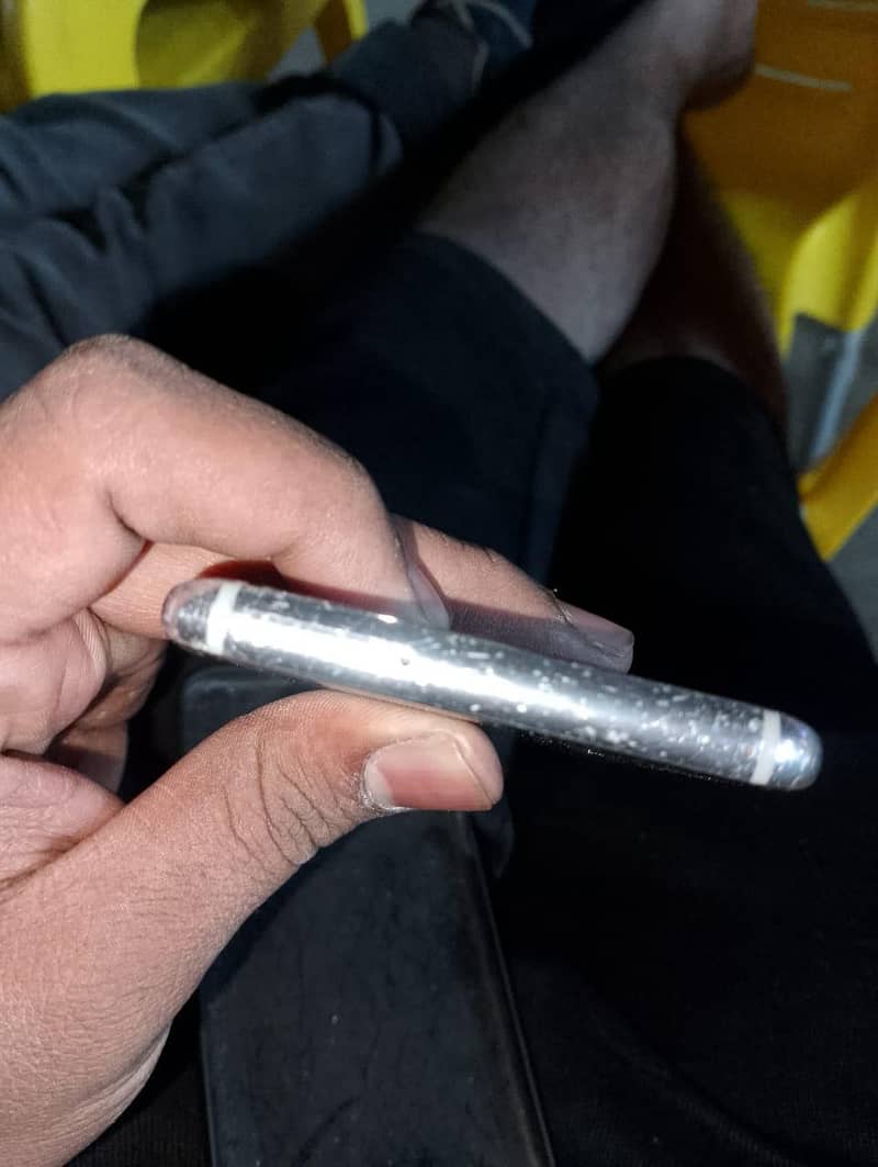 Samsung s8+ 4/64 official approved

                                                            alt=