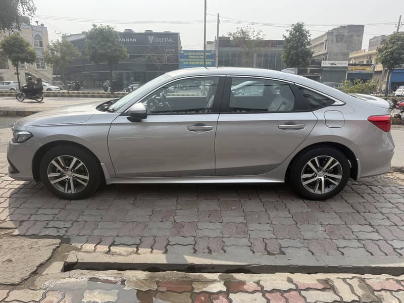 Honda Civic Turbo 2025 Model Bumper to Bumper Genuine

                                                            alt=