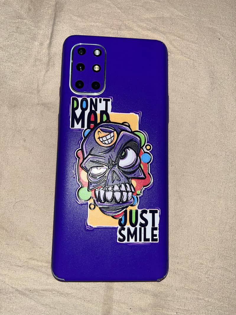 One plus 8t total original 256 gb

                                                            alt=