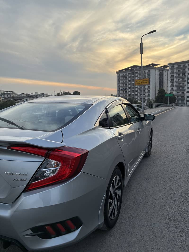 HONDA CIVIC VTi ORIEL PROSMATEC 2018

                                                            alt=