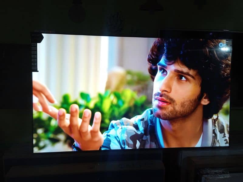 48inches smart led / led smart tv/LED TV / tv led / used and New

                                                            alt=