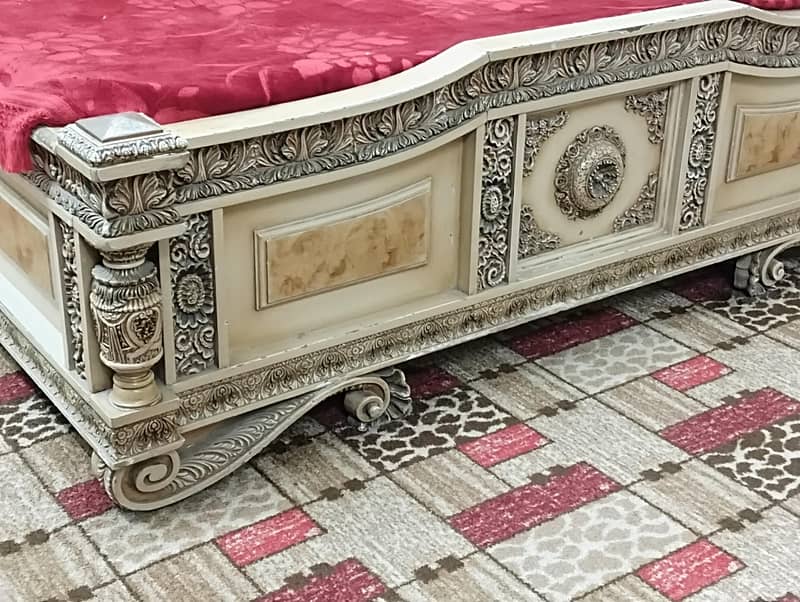 Bed Set/ Double bed/king Size Bed/polish bed / luxury bed

                                                            alt=