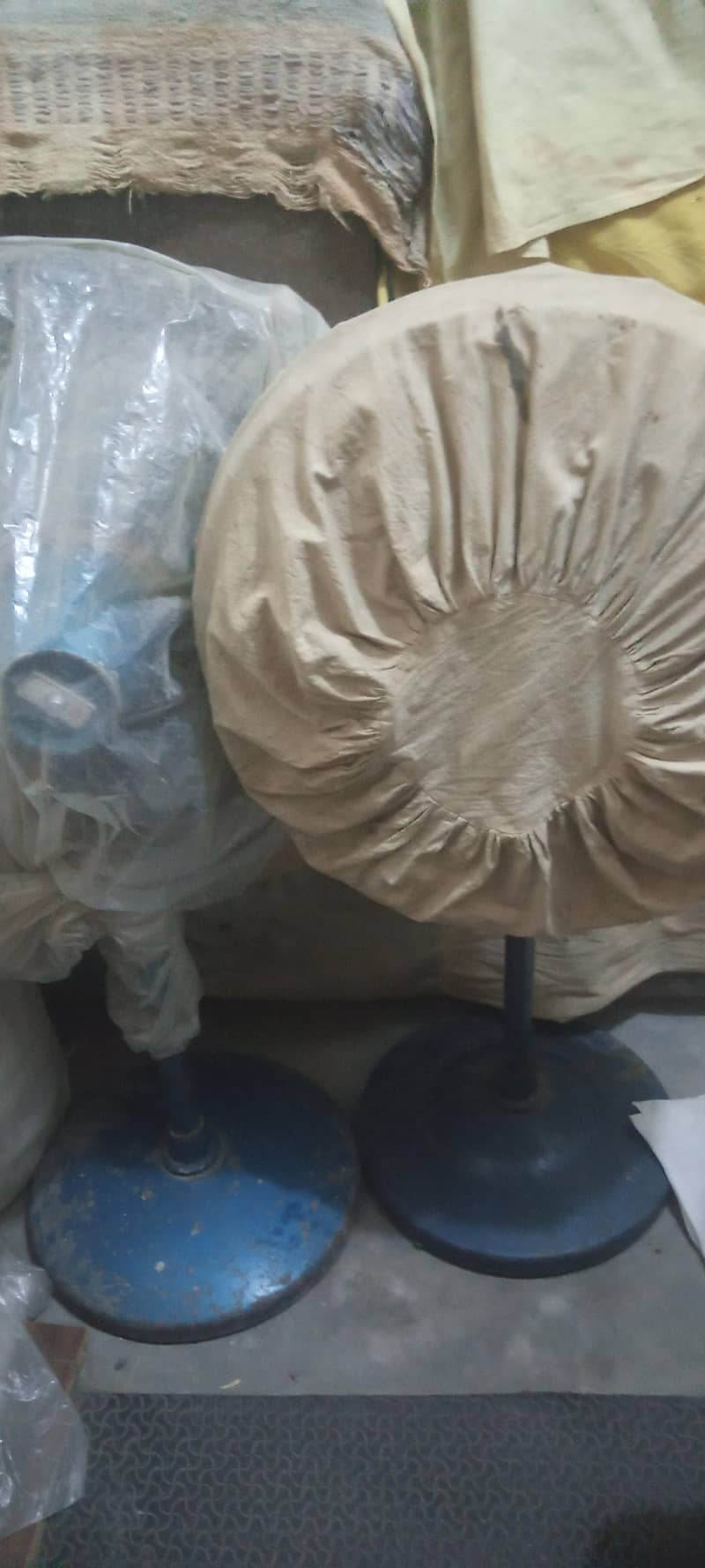 padistal fan

                                                            alt=