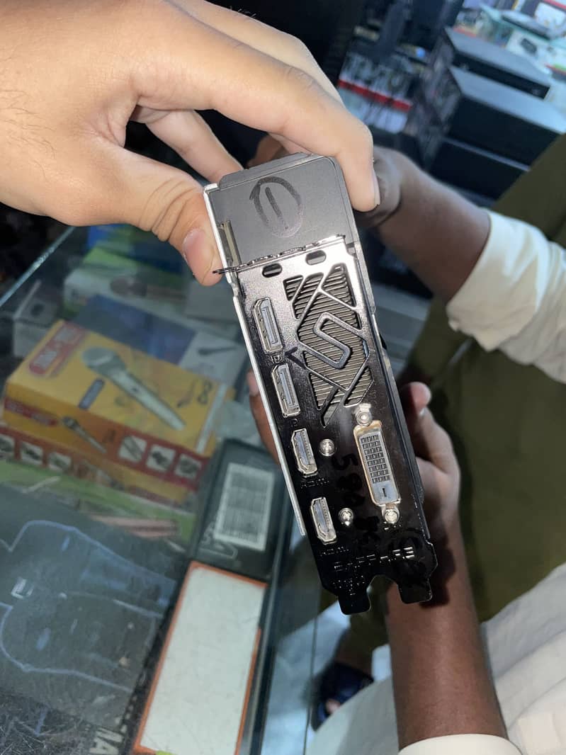 Rx 580.8GB. Sapphire nitro plus edition

                                                            alt=