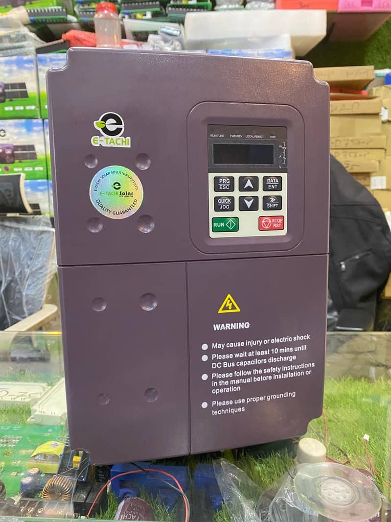 VFD Inverter 30KW / inverter / solar inverter/ solar system

                                                            alt=