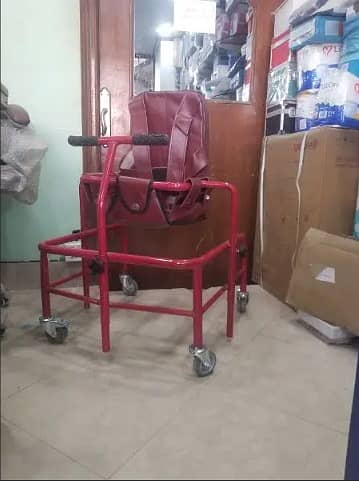 Cp walker 4 special child | baby adjustable height imported 3" wheels

                                                            alt=