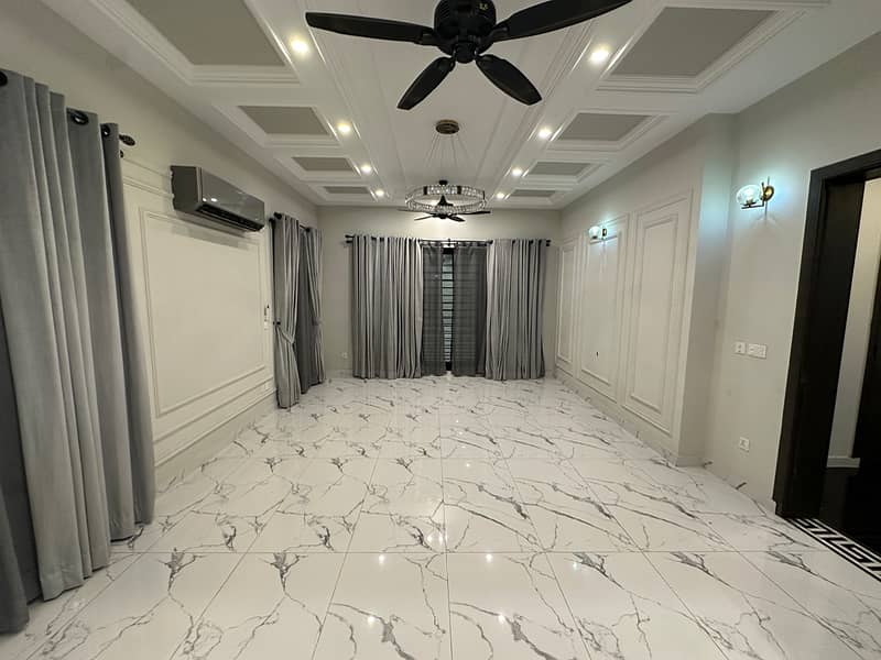 Semi Furnished Brand New Kanal House In Bahria Town Phase 3

                                                            alt=