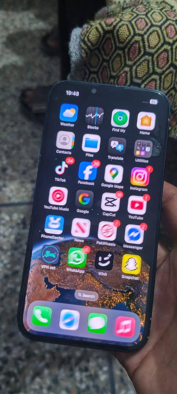 only phone hy

                                                            alt=