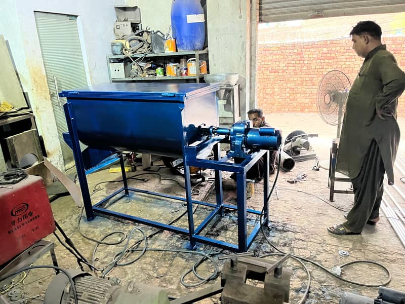 feed pallet machine/Poultry Feed machine/Livestock/mixcure/tile bond/

                                                            alt=