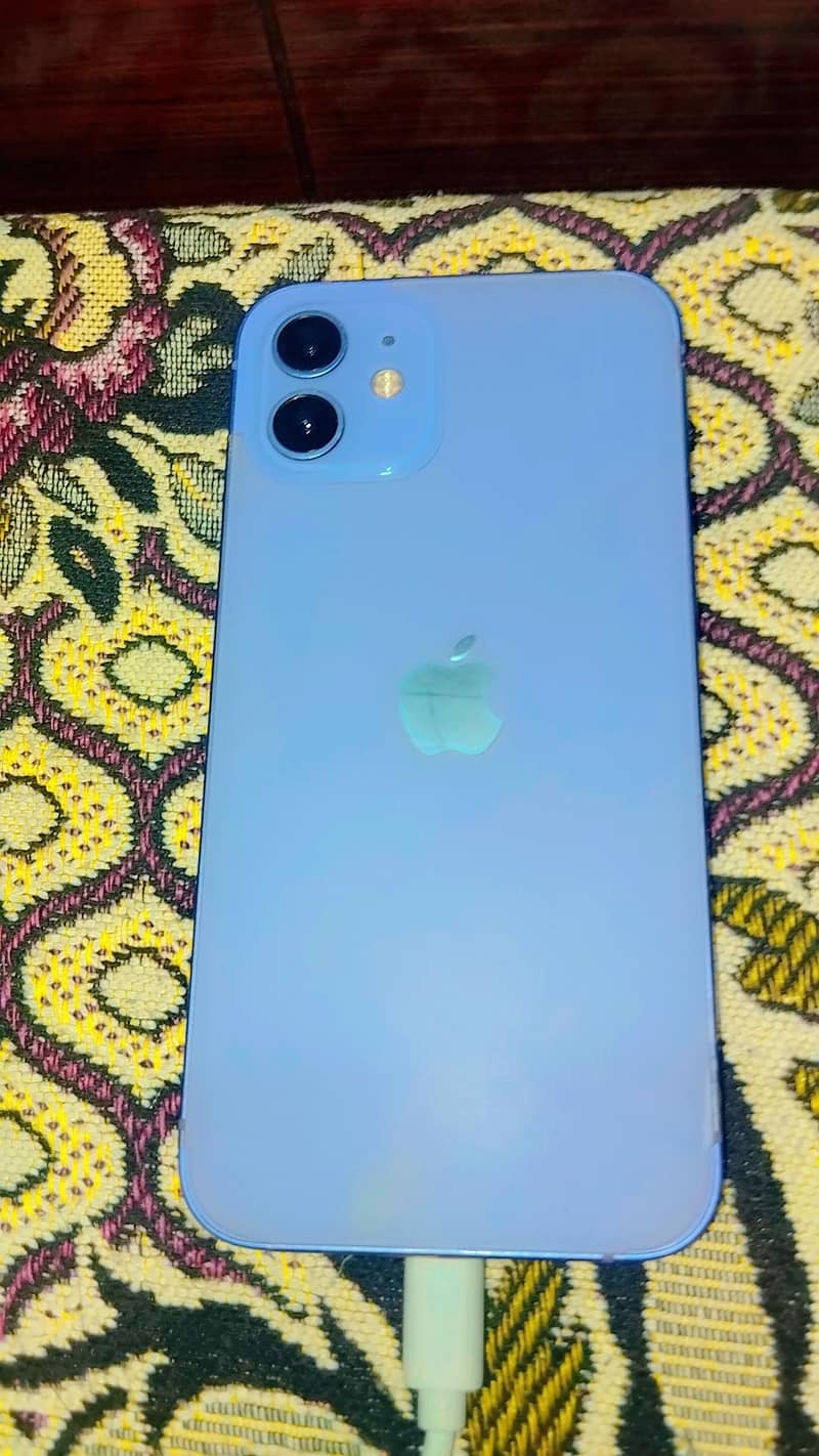 iPhone 12 jv 64 GB exchange possible with bike 70 I will pay