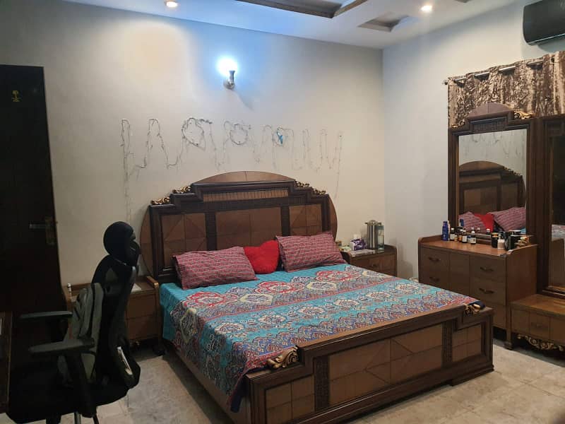 Kanal Double Storey House Nasheman Iqbal Phase-2 Lahore

                                                            alt=