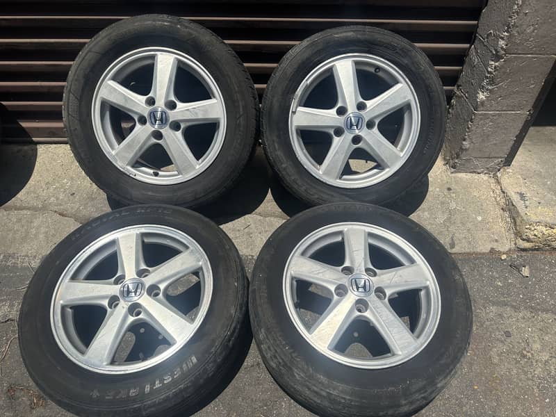 Original Honda Rims 16 inch 5 nut 114 pcd

                                                            alt=