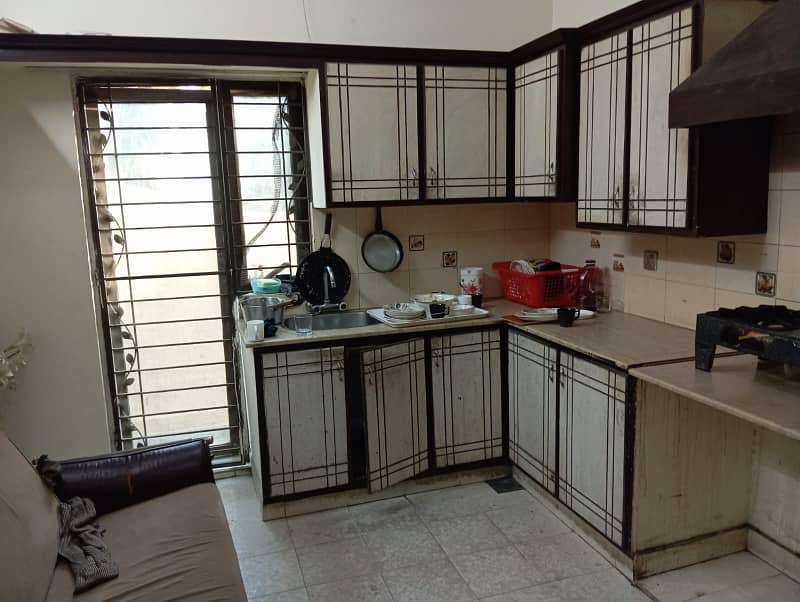 12 MARLA TILE FLOOR HOUSE FOR COMMERCIAL OFFICE FOR RENT IN JOHAR TOWN LAHORE