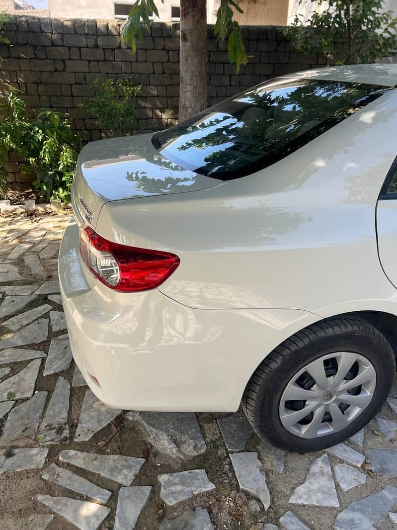 Toyota corolla XLI 2012

                                                            alt=