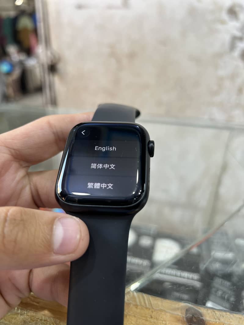 Apple Watch Series 8

                                                            alt=