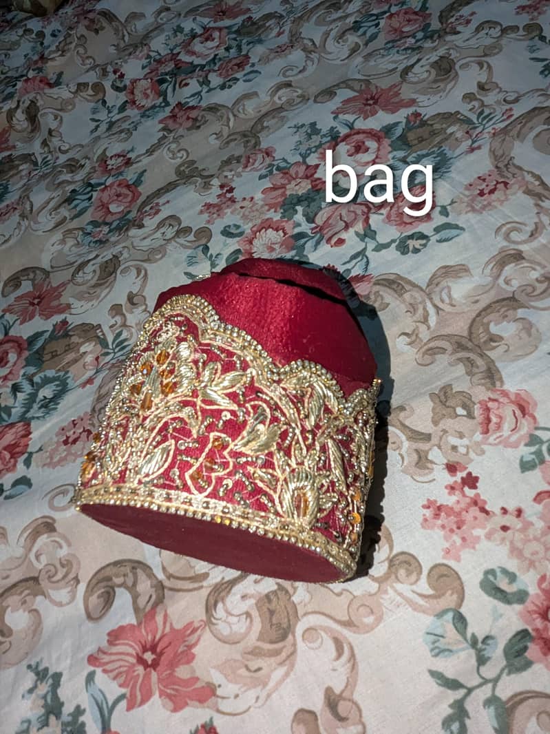 bridle lehanga

                                                            alt=