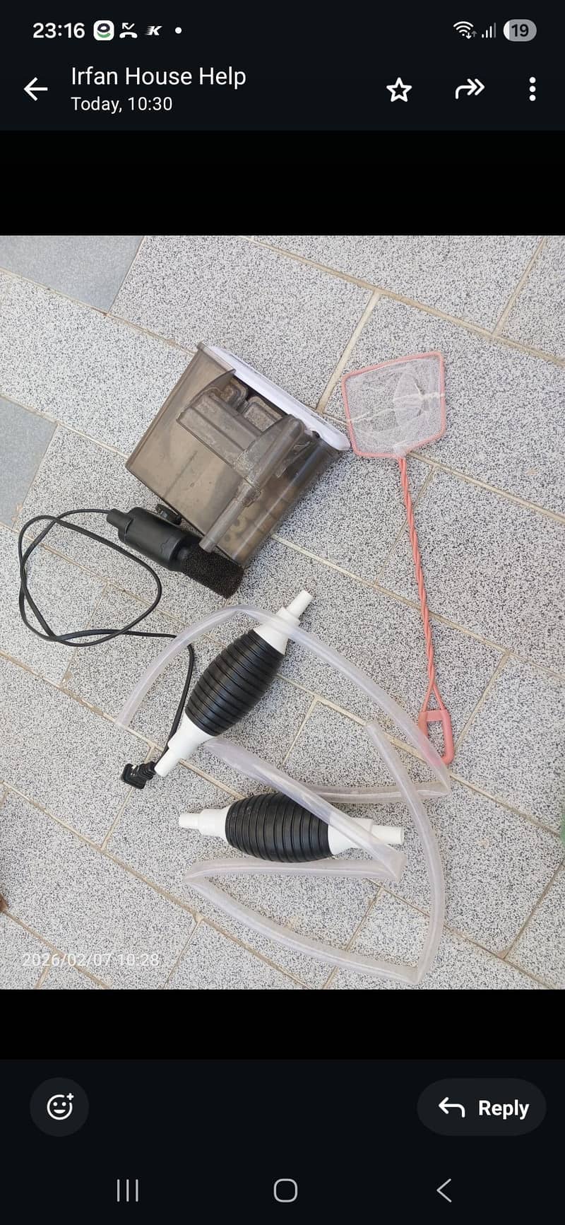 aqurium filter n other accessorires

                                                            alt=