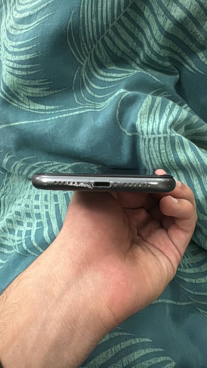 Iphone 11

                                                            alt=