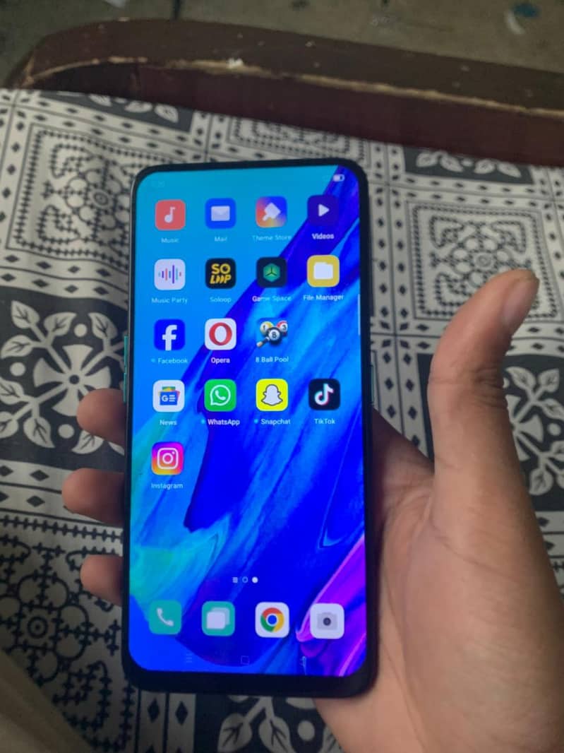 Oppo Reno 2z ok hy

                                                            alt=