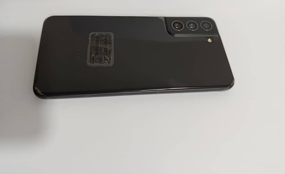 Samsung S21 FE 10/10 Condition - First Hand User

                                                            alt=