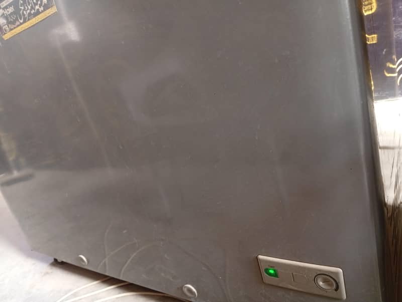 Haier Deep frezer 2 doors 9 month used grey colour ha huge space ha

                                                            alt=