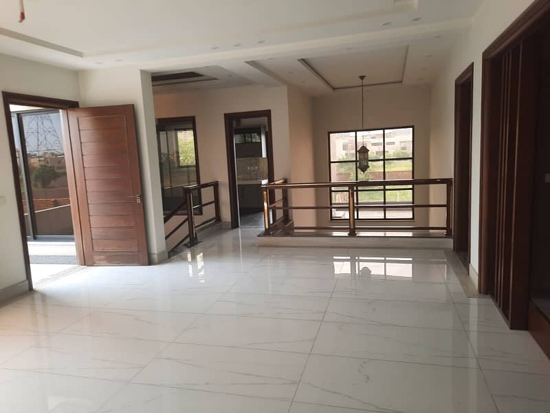 7 Marla House F Block Used Good Condition

                                                            alt=